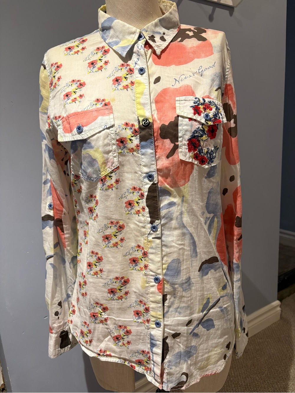 Desigual cotton size M Coral, Cream & Blue Floral Button-Up Shirt